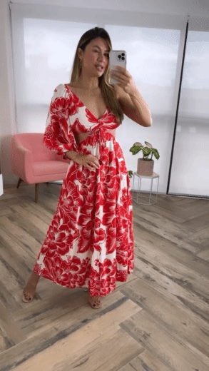Naty Donato escolhe vestidos Farm